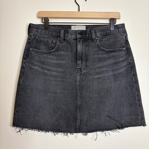 Everlane Dresses & Skirts - EVERLANE The Denim Skirt Black Wash Raw Hem A-Line‎ Women's Size 30